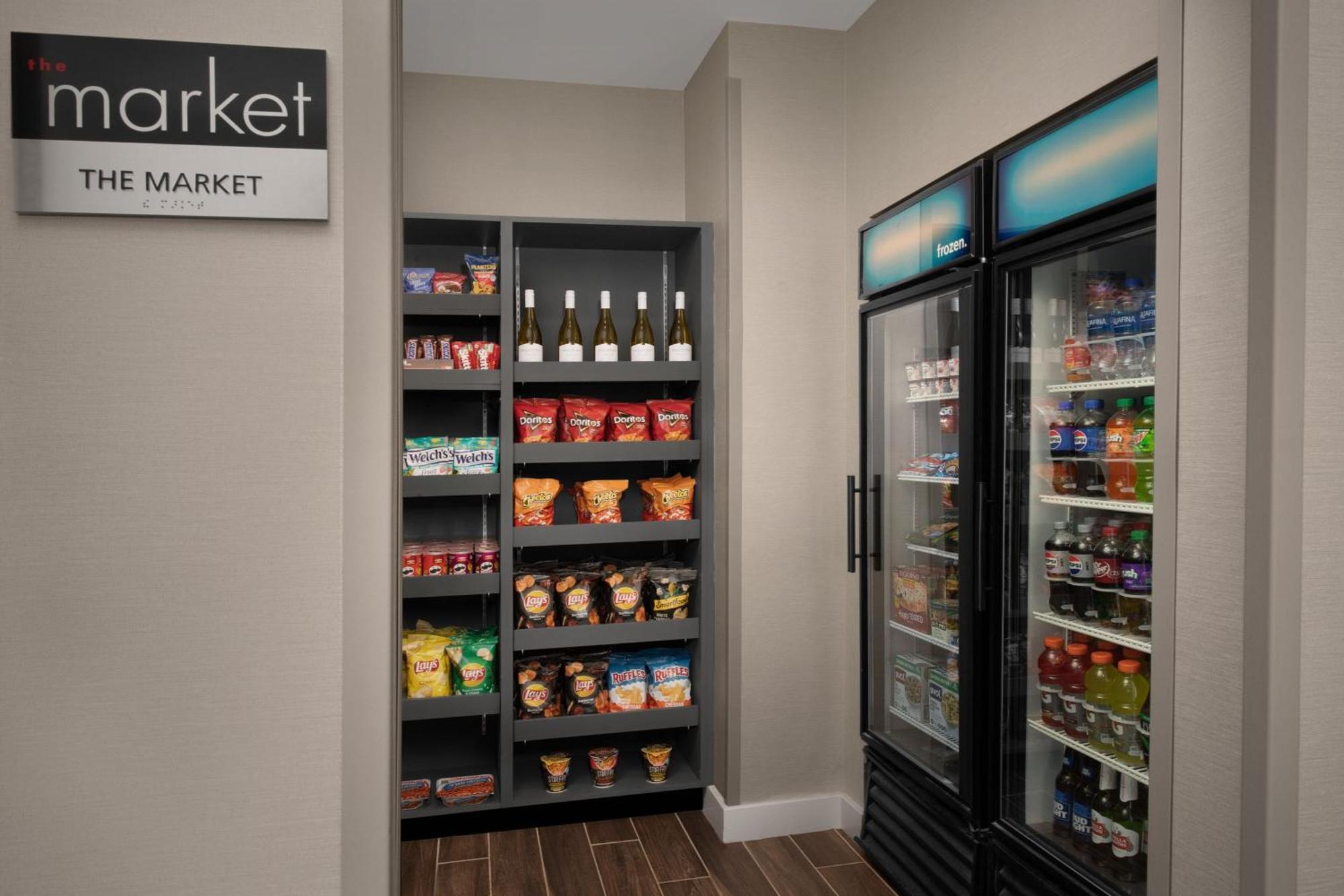 Residence Inn By Marriott Greensboro Airport Εξωτερικό φωτογραφία