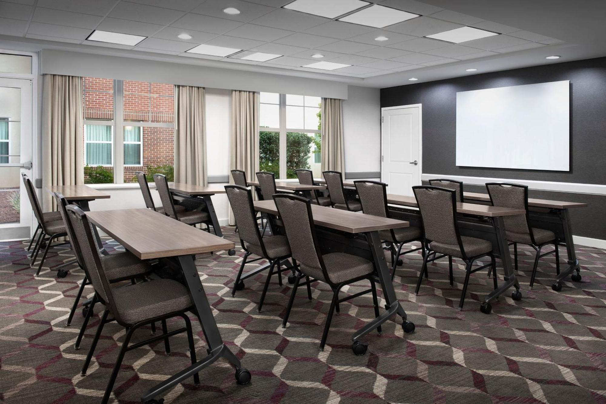 Residence Inn By Marriott Greensboro Airport Εξωτερικό φωτογραφία