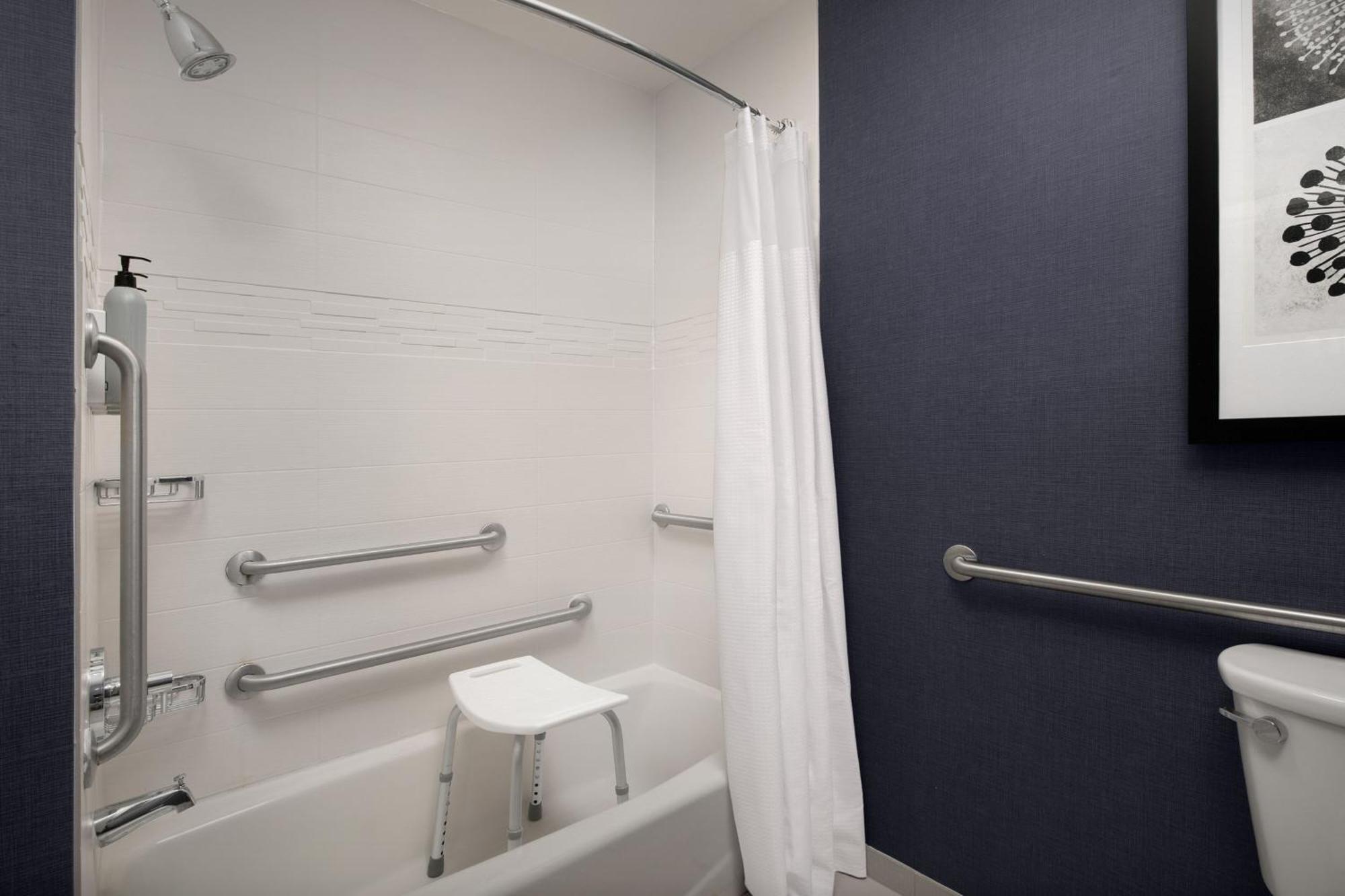Residence Inn By Marriott Greensboro Airport Εξωτερικό φωτογραφία