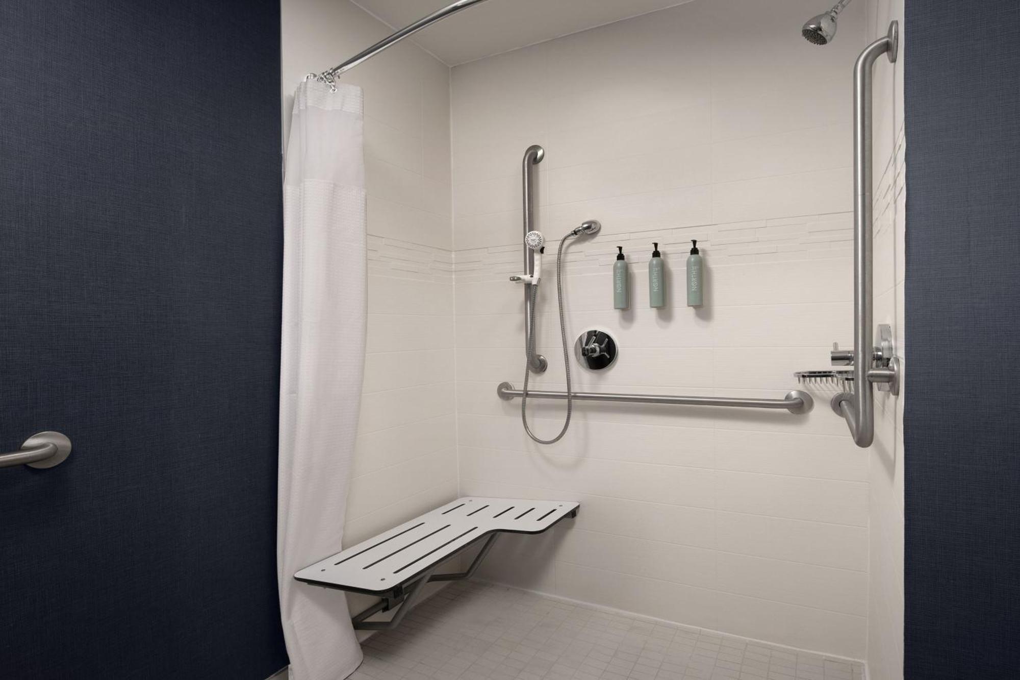 Residence Inn By Marriott Greensboro Airport Εξωτερικό φωτογραφία
