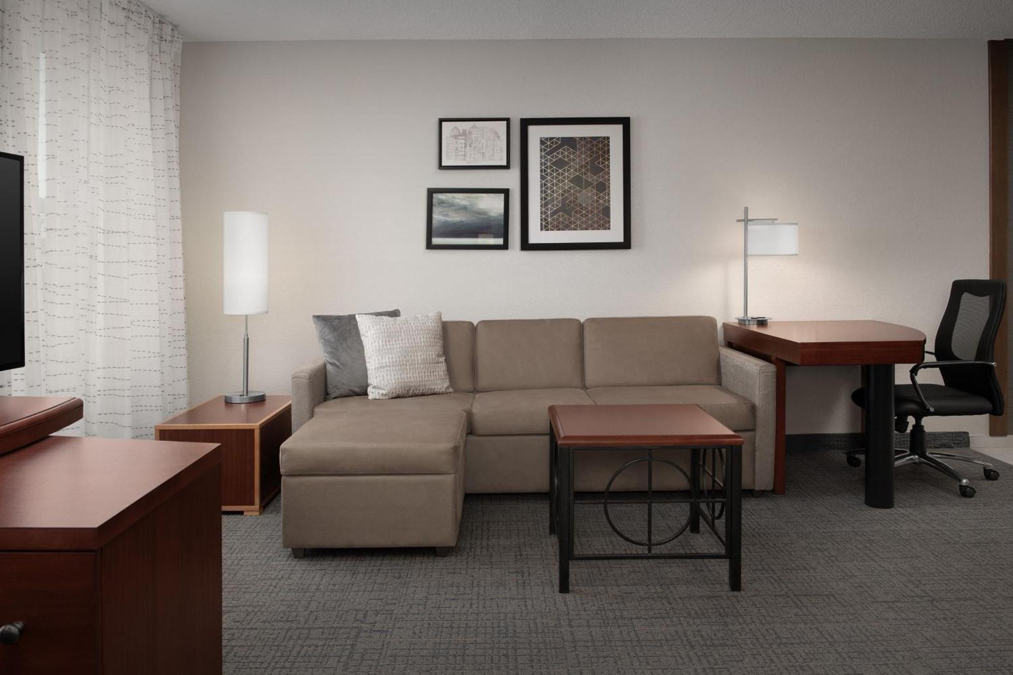 Residence Inn By Marriott Greensboro Airport Εξωτερικό φωτογραφία
