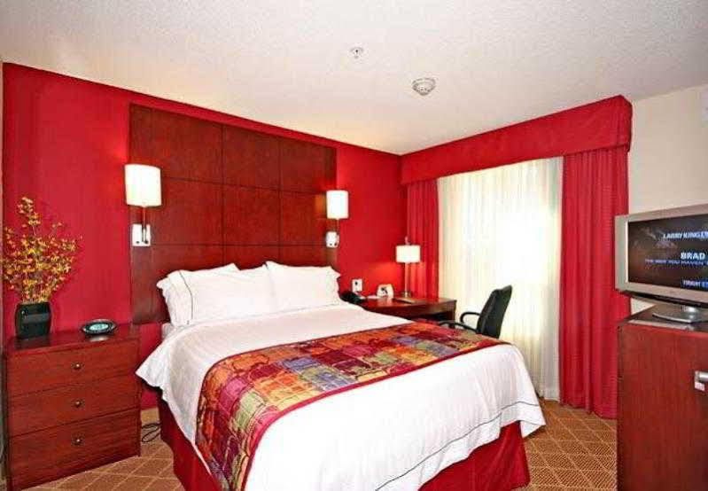Residence Inn By Marriott Greensboro Airport Εξωτερικό φωτογραφία